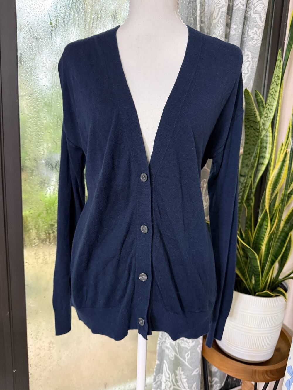 Banana Republic Forever Sweater Navy Cardigan Size S V Neck Preppy